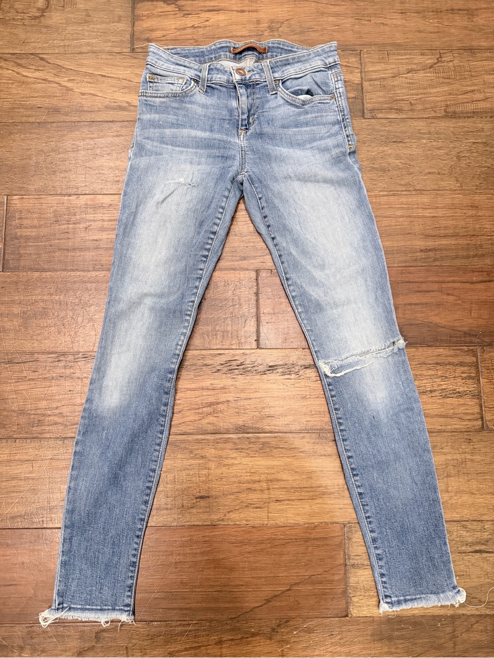 Joe’s Jeans The Icon Ankle Mid Rise Skinny W24 Light Wash Distressed Raw Hem